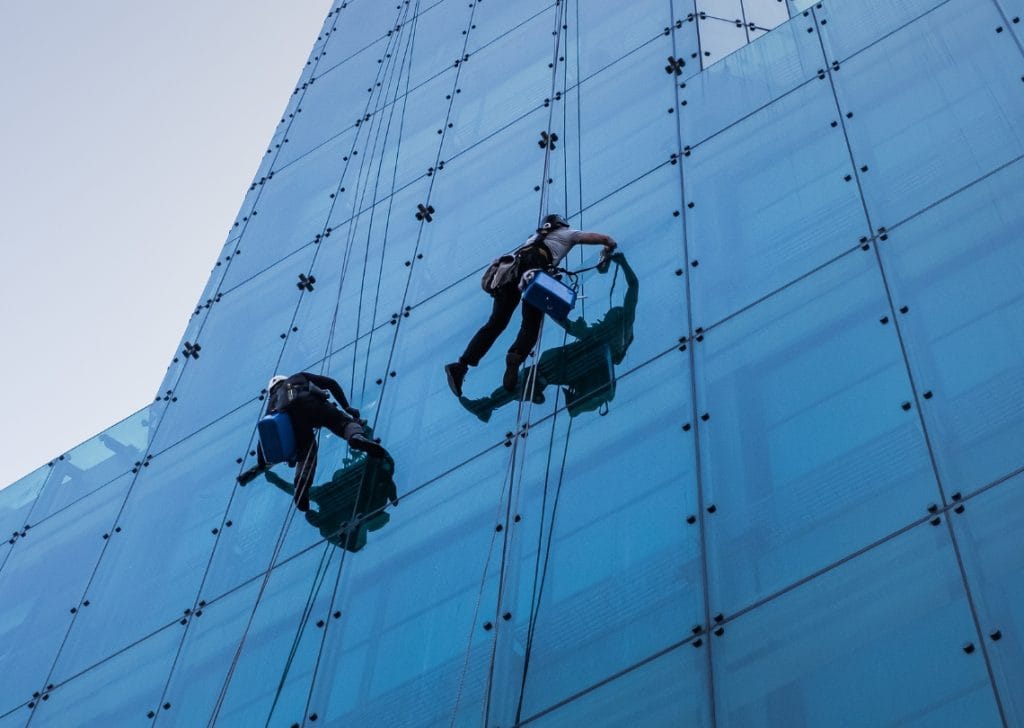 building cleaning services